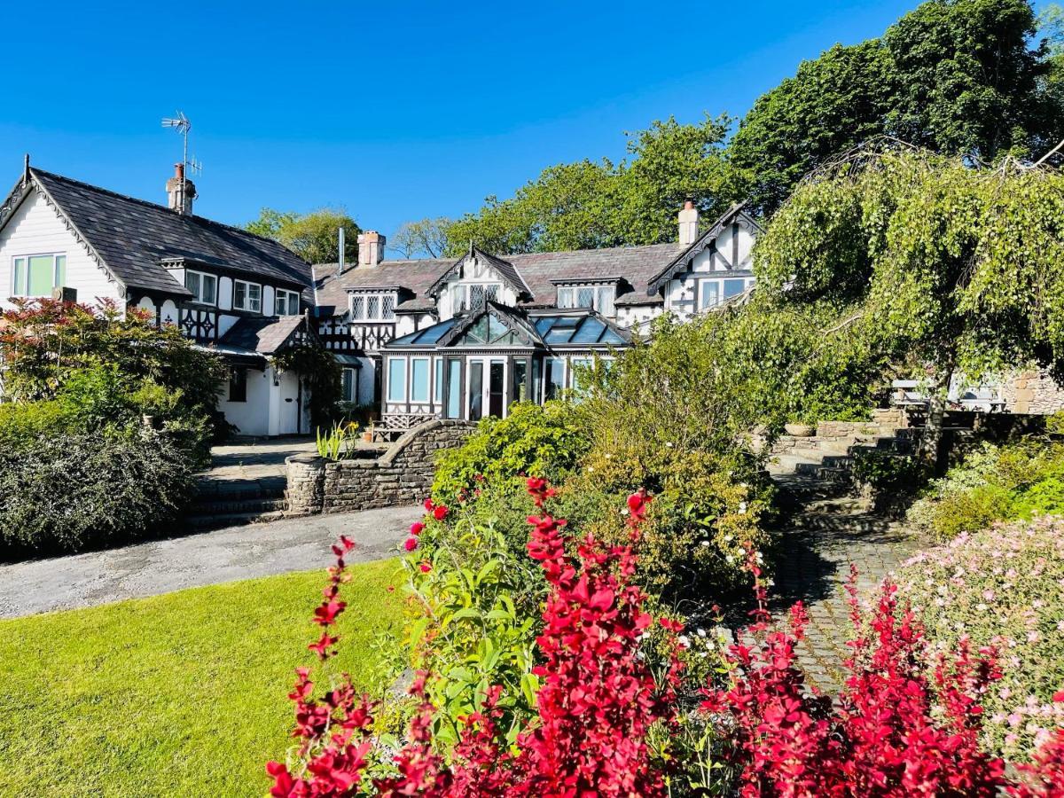 Pentre Cerrig Country House Llanferres Exterior photo